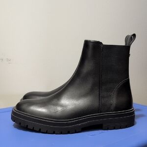 Steve Madden Black Leather Ankle Boots